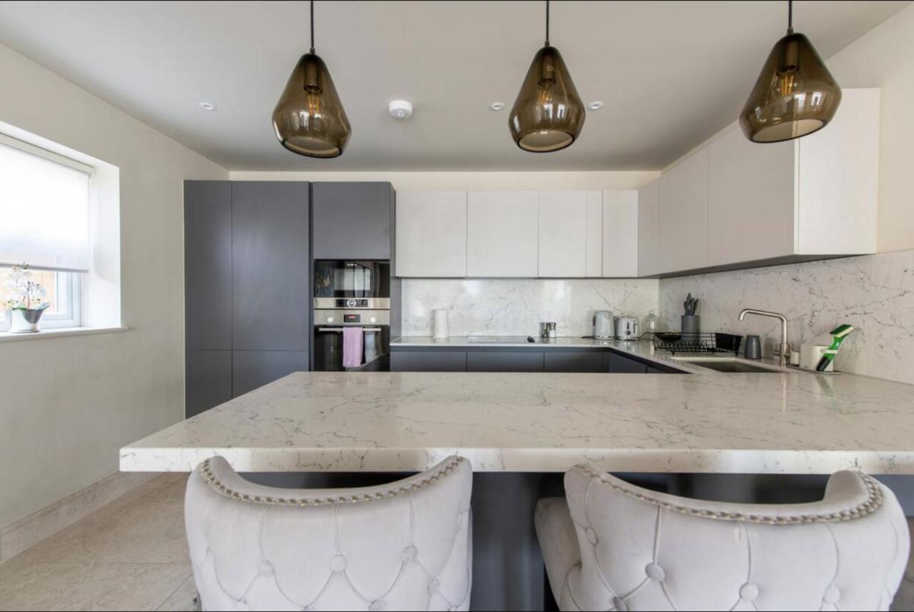 2Bd, 2Ba Urban Oasis Chcl F4 Apartamento Chigwell Exterior foto